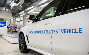 BMW работает над серийным производством водородных авто