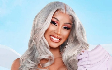 Карди Би поделилась бюджетным способом отрастить здоровые волосы