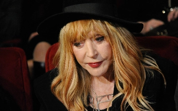 Алла Пугачева вернулась в Россию – видео