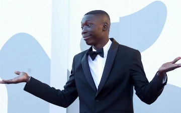 Тиктокер Хаби Лейм показал подарок из Узбекистана – видео