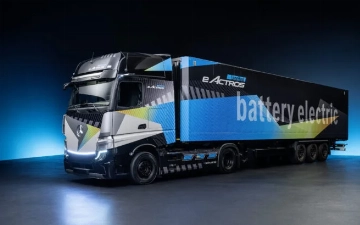 Mercedes-Benz показал электрогрузовик с рекордным запасом хода