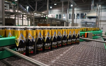 Компания OOO «INTER FOOD PLUS»‎ представляет новый вкус энергетического напитка Flash Up Барбарисовый Хит