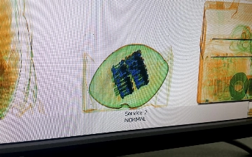 «Спортсмен» хотел провезти в Ташкент наркотики под видом мяча для регби — видео