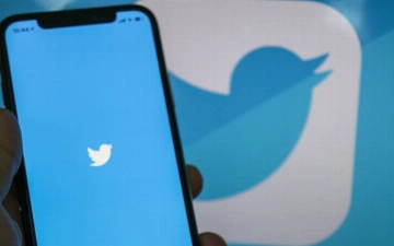 Balenciaga удалила свой аккаунт в Twitter после ее покупки Илоном Маском