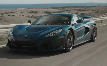 Самым быстрым электромобилем в мире стал Rimac Nevera