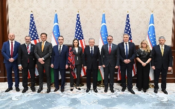 Президент принял делегацию американо-узбекской торговой палаты