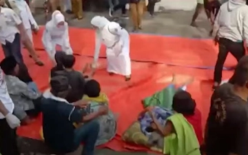 Число жертв землетрясения в Индонезии возросло до 162