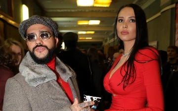 «С любимыми не расстаются»: Анастасия Решетова рассказала о разрыве с Тимати