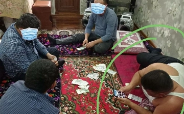 В Самарканде аксакал махалли лишился работы из-за любви к азартным играм