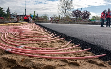 В России хотят начать строить дороги с подогревом