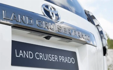 Стала известна дата появления нового Toyota Land Cruiser Prado