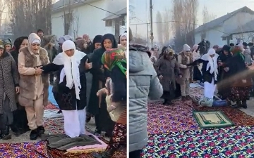 Umra ziyoratidan qaytgan ayolning oyog'i ostiga yosh bola bostirildi