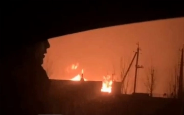 В одном из цехов Андижана произошел крупный пожар — видео