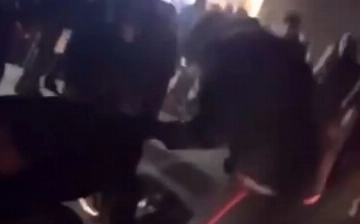 В Андижане сотрудник ППС силой скрутил буйного водителя — видео