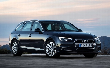 Обновленный универсал Audi A4 заметили на дорожных тестах — фото