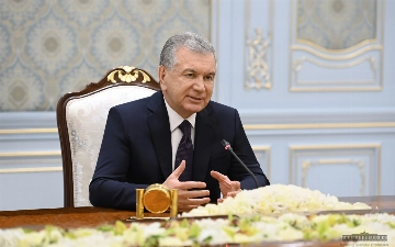 Президент провел встречу с генсеком ОЭС