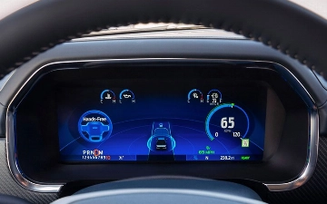 Tesla заняла седьмое место в рейтинге автопилотов