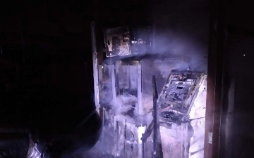 Qashqadaryoda bankomatlar ichidagi pullari bilan yonib ketdi — video