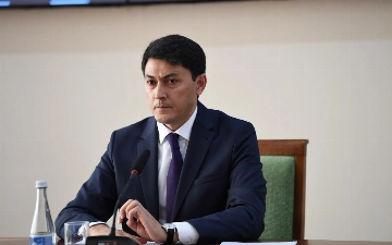 «Если пациент от души оставляет что-то, мало вам?». Глава Минздрава – в ответ на низкие зарплаты врачей