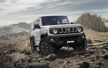 В Suzuki рассказали об огромном ажиотаже на новый внедорожник Jimny