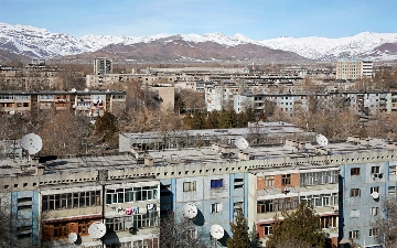 В Ангрене повесилась 18-летняя девушка. Её мог шантажировать сотрудник Нацгвардии