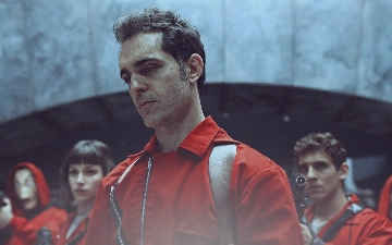 Названа дата выхода спин-оффа сериала «Бумажный дом»