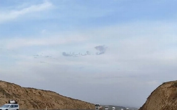 На небе Узбекистана появились арабские надписи — видео