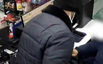 В Ташкенте двое парней в масках пытались ограбить магазин