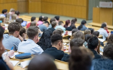 Названо число иностранных студентов, обучающихся в вузах Узбекистана 