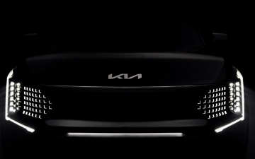 Kia показала тизер нового кроссовера EV9