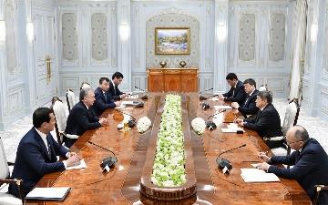 Мирзиёев и премьер Кыргызстана обсудили строительство Камбаратинской ГЭС-1