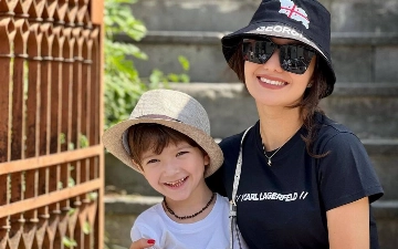 Хуснора Шодиева организовывает своему шестилетнему сыну «Огил той»