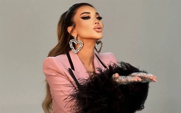 Певица Райхон намекнула на скорый концерт