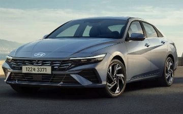 Hyundai официально презентовал обновленную Elantra