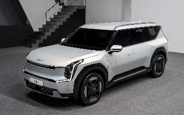 Kia официально презентовала новый электрический EV9