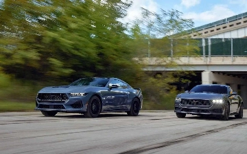 Сможет ли новый Ford Mustang GT обогнать Honda Civic Type R и Kia Stinger GT