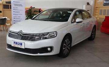 В Китае поступил в продажу обновленный большой седан Citroen C6
