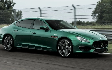 Maserati усердно работает над новым Quattroporte