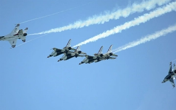 К Тайваню приблизились более 25 китайских самолетов