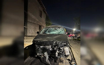 В Ташкенте водитель Gentra, скрываясь от погони, сбил мотоциклиста (видео)