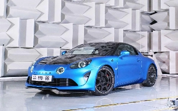 Lotus и Alpine прекратили сотрудничество