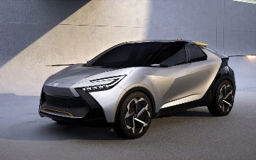 Toyota тестирует новый C-HR в серийном кузове