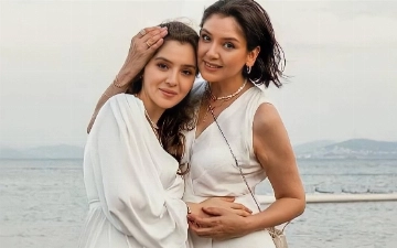 Рано Шодиева впервые показала свою внучку