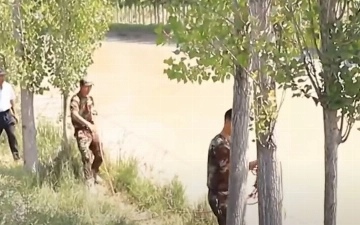 Выпускник школы утонул в Большом Ферганском канале (видео) 