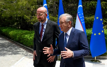 Мирзиёев провел переговоры с президентом Евросовета (главное)