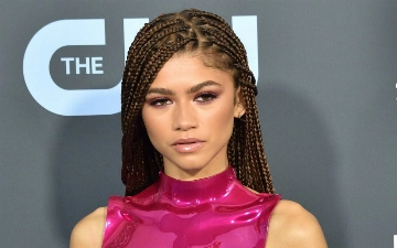 Зендею не впустили в ресторан из-за внешнего вида