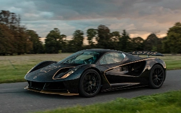 Lotus тестирует Evija X на Нюрбургринге