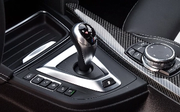 BMW лишит свои заряженные автомобили механики