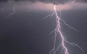 Молодой житель Андижана умер от удара молнии