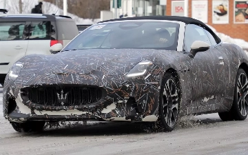 На дорогах общего пользования заметили Maserati GranCabrio
